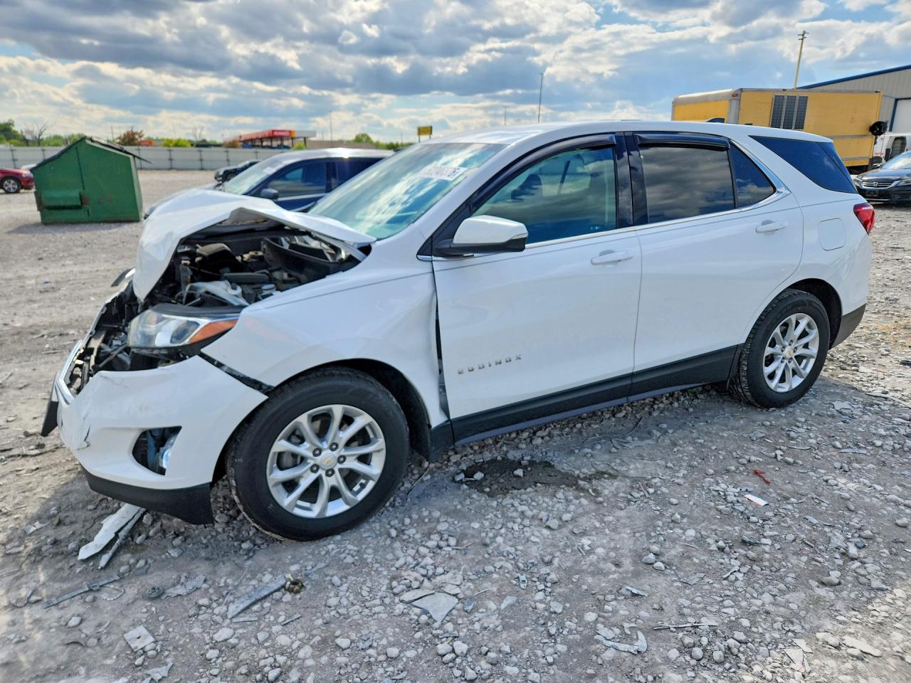 Salvage Chevrolet Equinox Image
