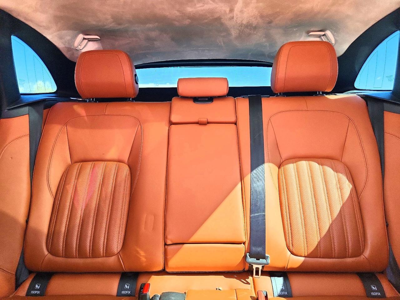 Jaguar F-PACE Portfolio