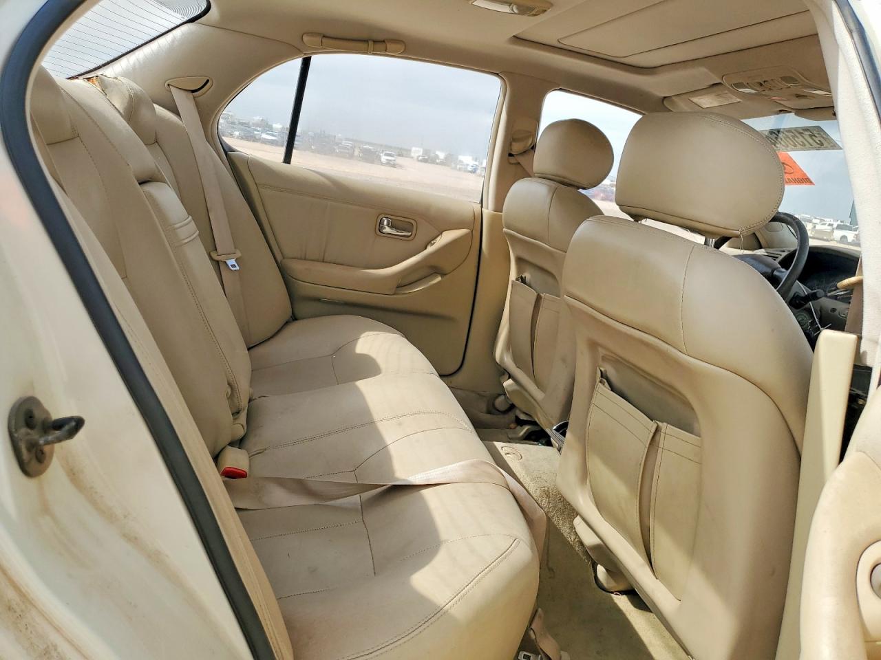INFINITI J30