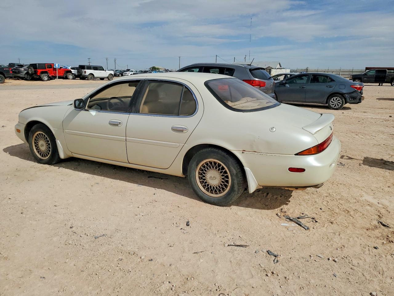 INFINITI J30