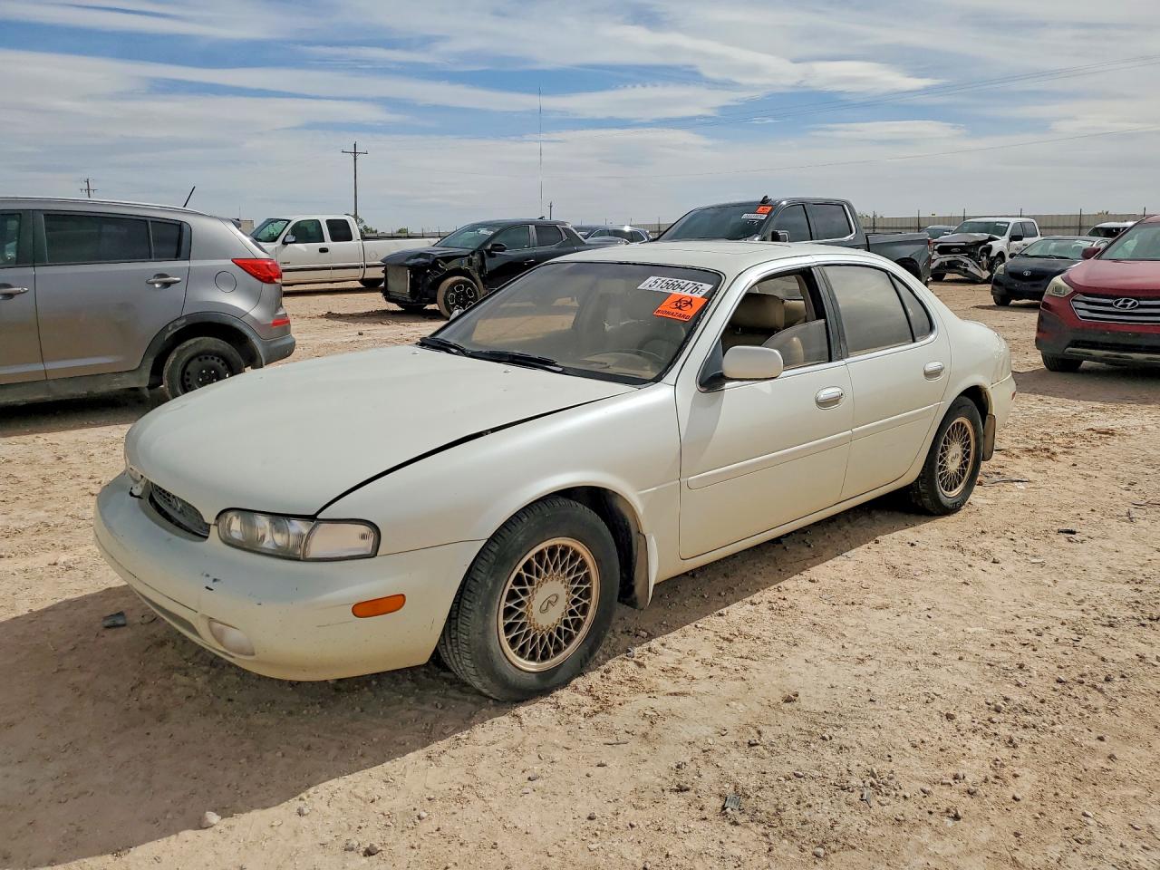 Salvage INFINITI J30 Image