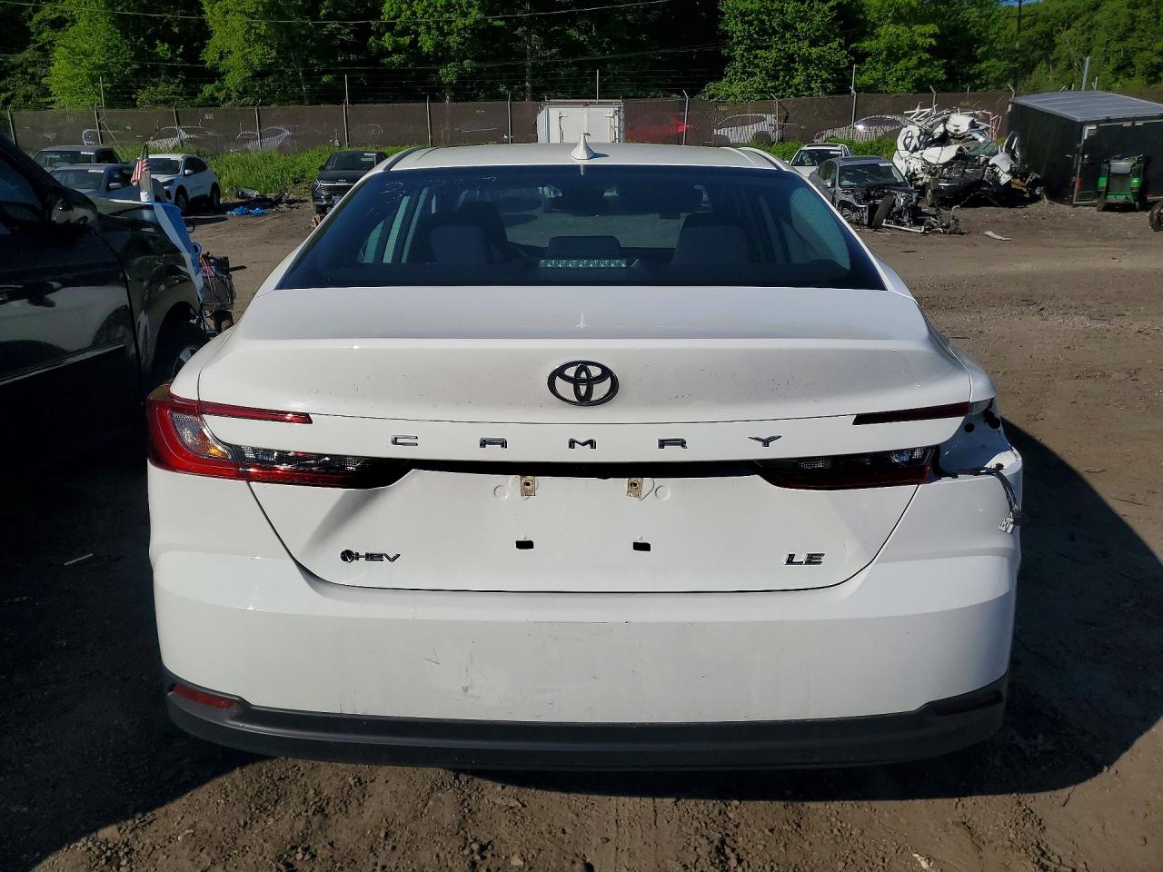 Toyota Camry Le