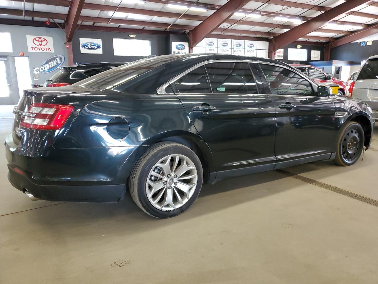 Ford Taurus Limited