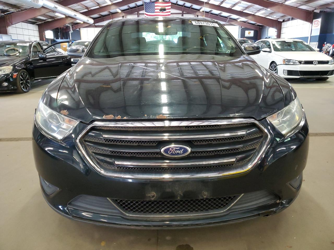 Ford Taurus Limited