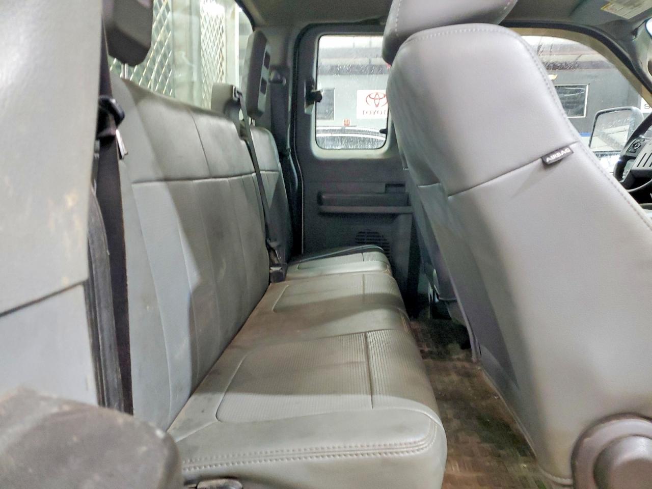 Ford F-350 Super Duty