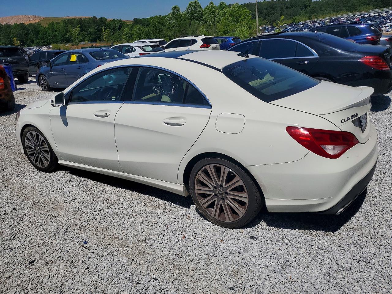Mercedes-Benz Cla-class 250 4matic