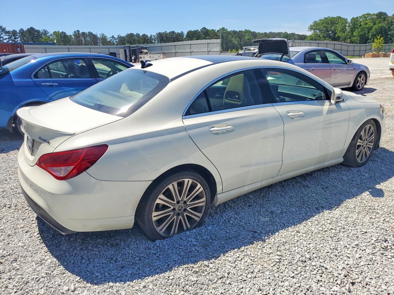 Mercedes-Benz Cla-class 250 4matic