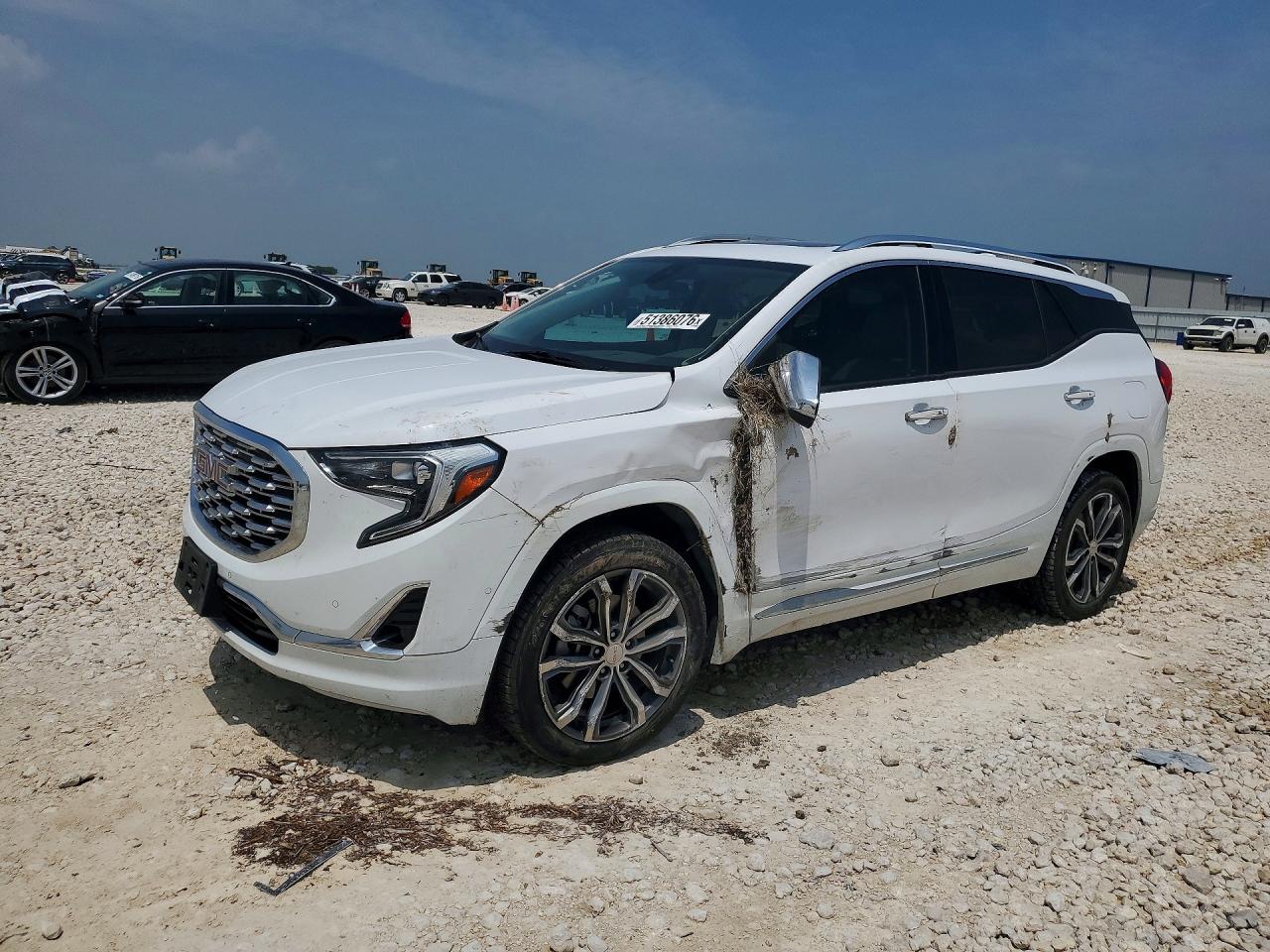 Salvage GMC Terrain Image