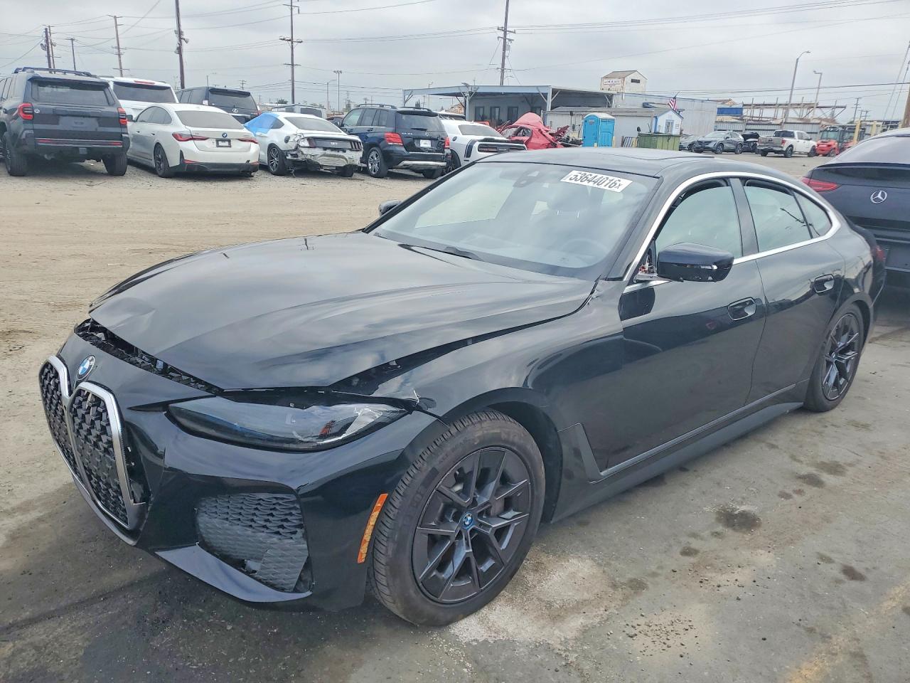Salvage BMW i4 Image