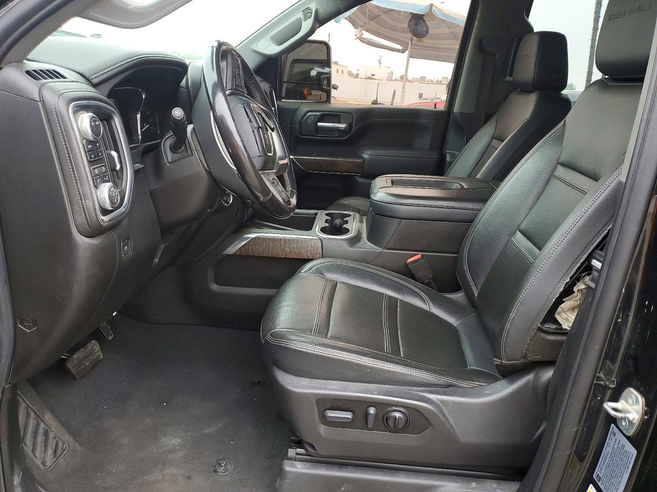 GMC Sierra K2500 Denali