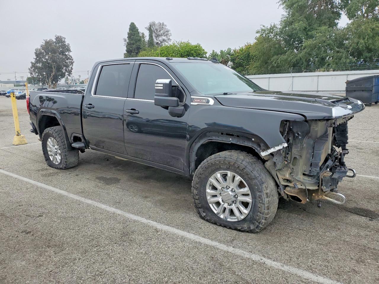 GMC Sierra K2500 Denali