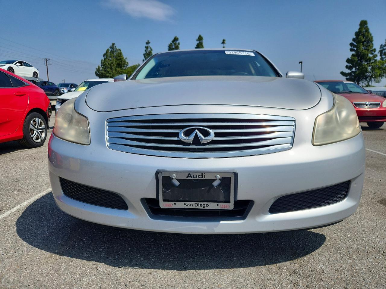 INFINITI G37 Base