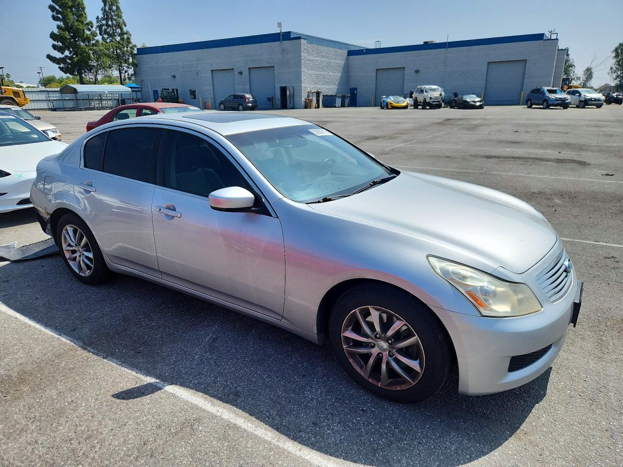 INFINITI G37 Base
