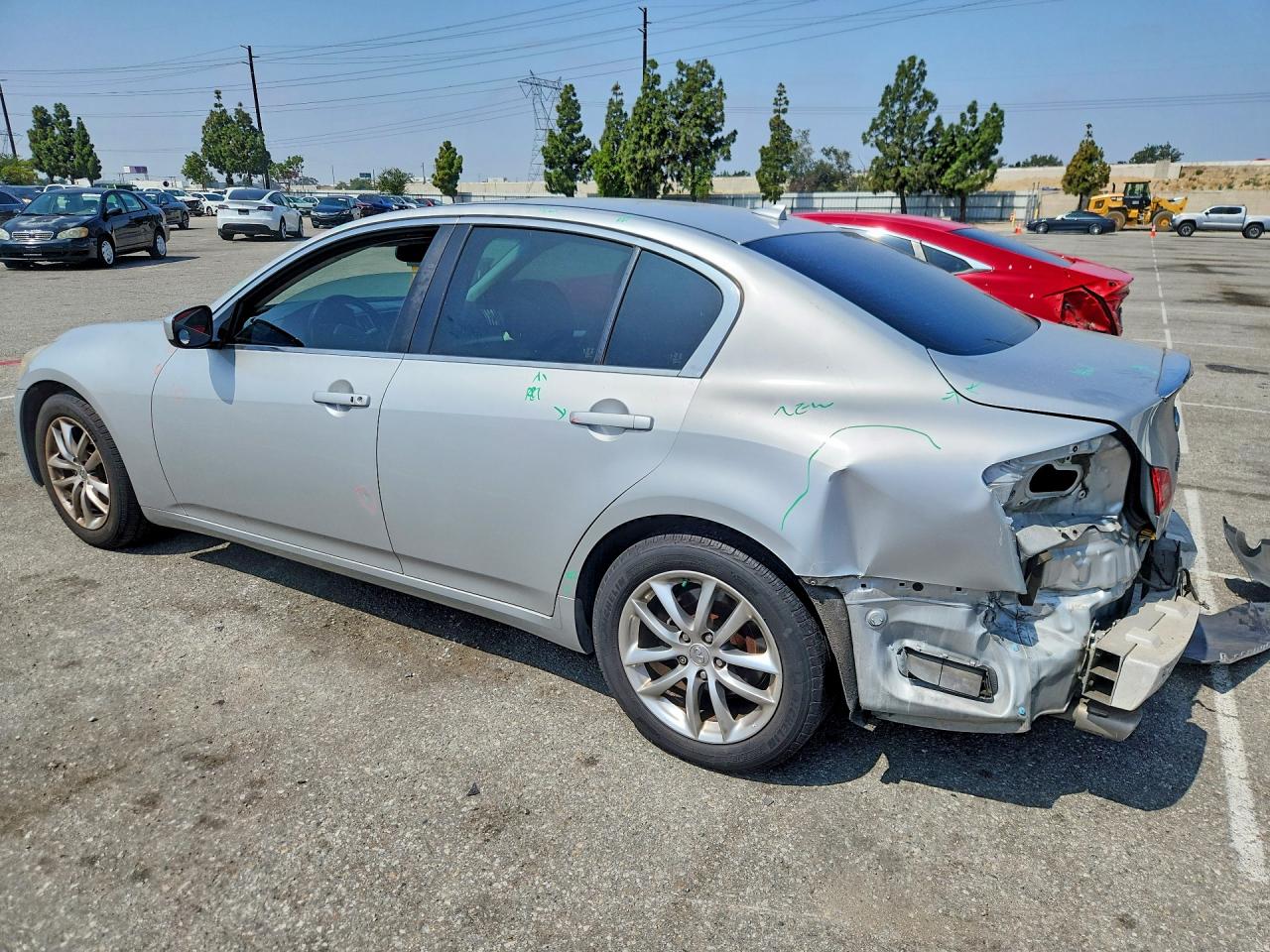 INFINITI G37 Base