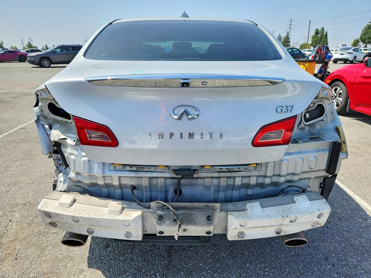 INFINITI G37 Base