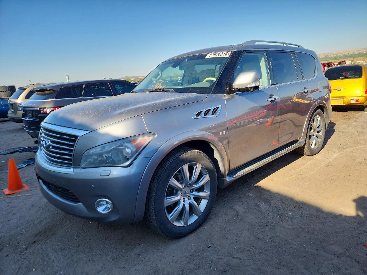 Salvage INFINITI Qx Image