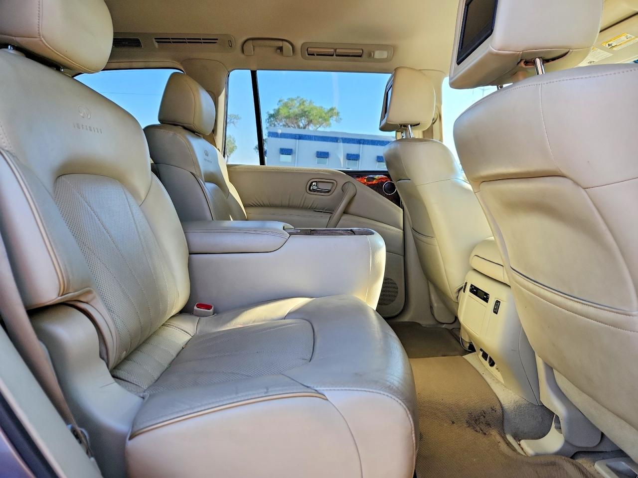 INFINITI Qx Base