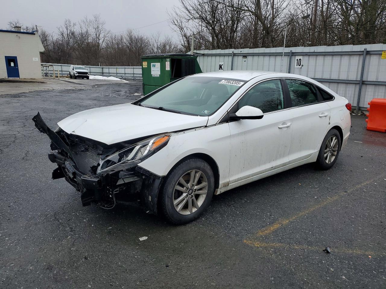 Salvage Hyundai SONATA Image