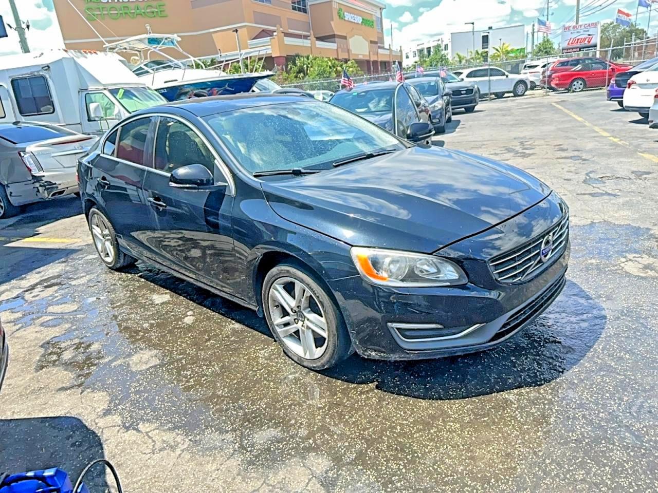 Salvage Volvo S60 Image