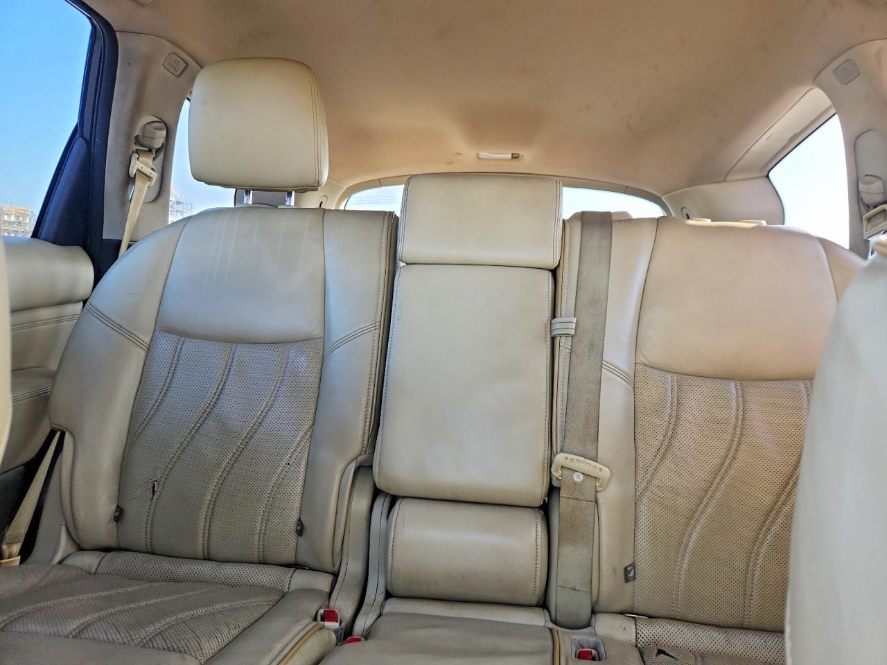 INFINITI Qx Base