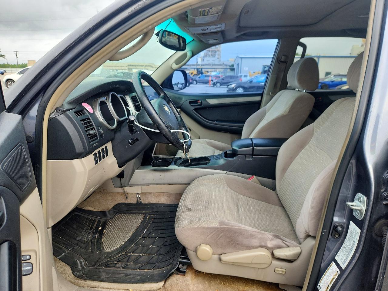 Toyota 4Runner Sr5