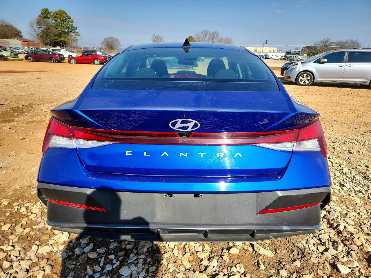 Hyundai ELANTRA Sel