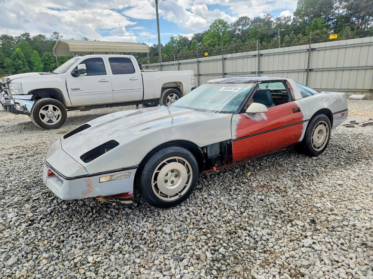 Salvage Chevrolet Corvette Image