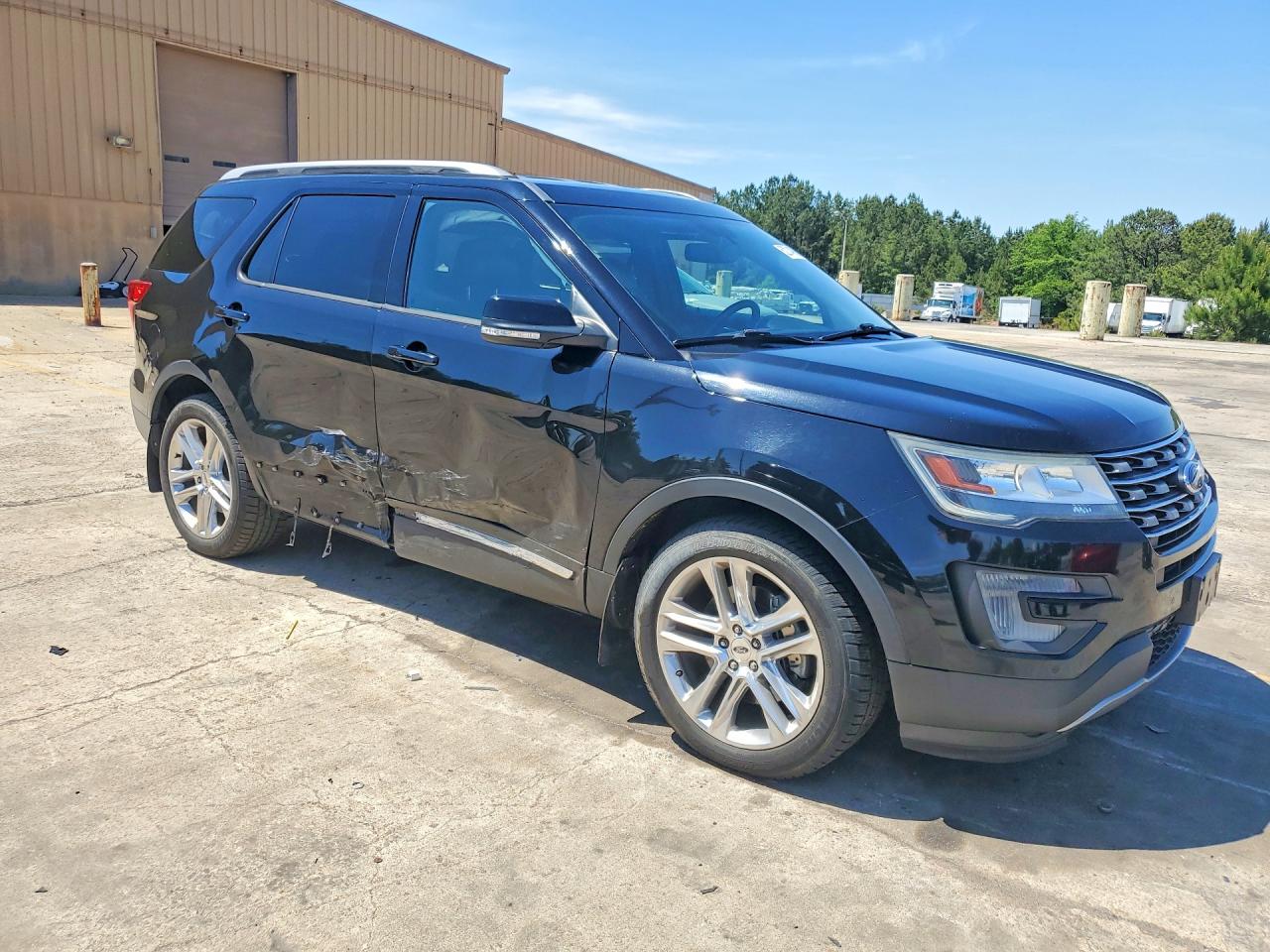 Ford Explorer Xlt