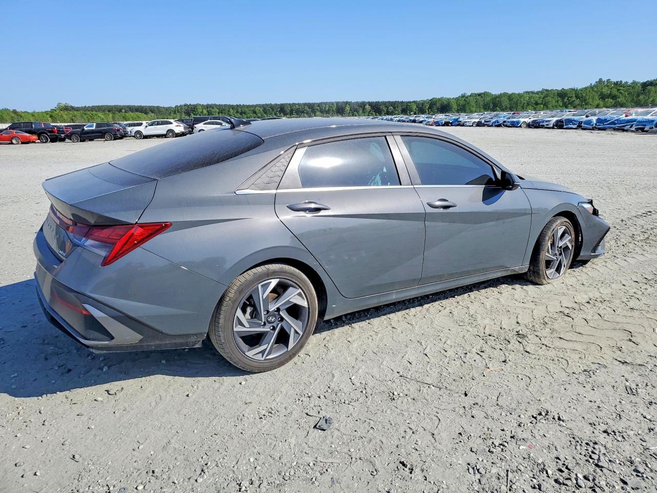 Hyundai ELANTRA Limited
