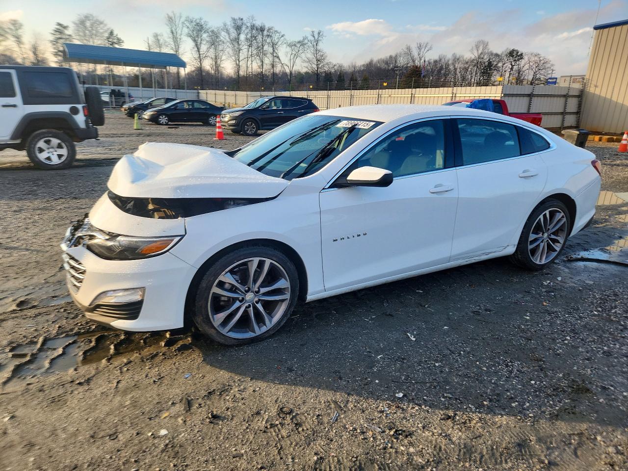 Salvage Chevrolet Malibu Image