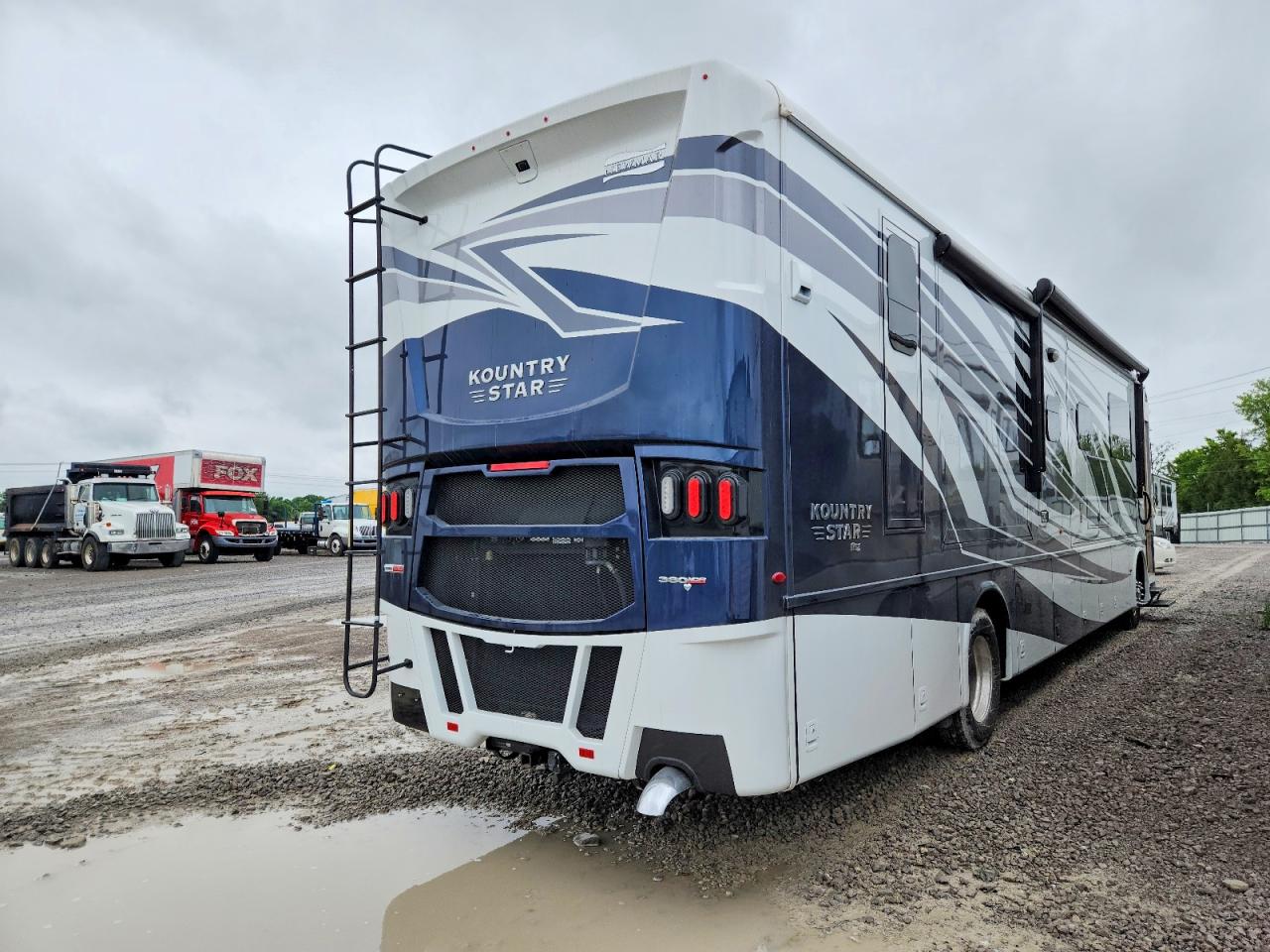 Freightliner Other