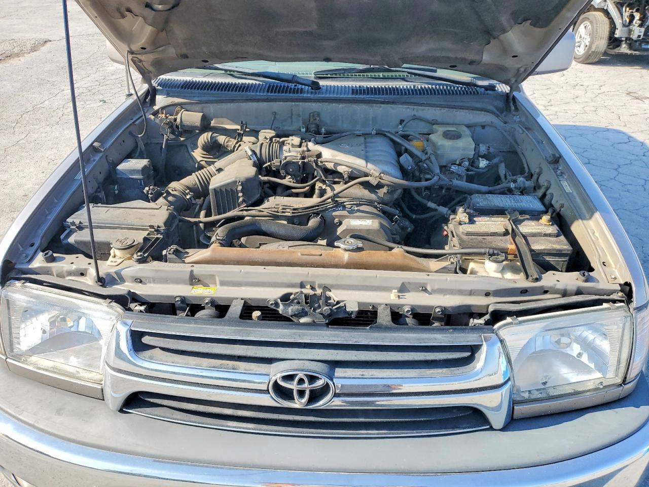Toyota 4Runner Sr5