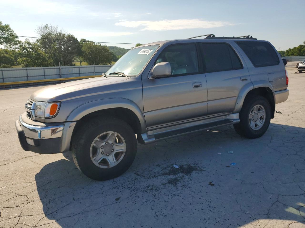 Salvage Toyota 4Runner Image