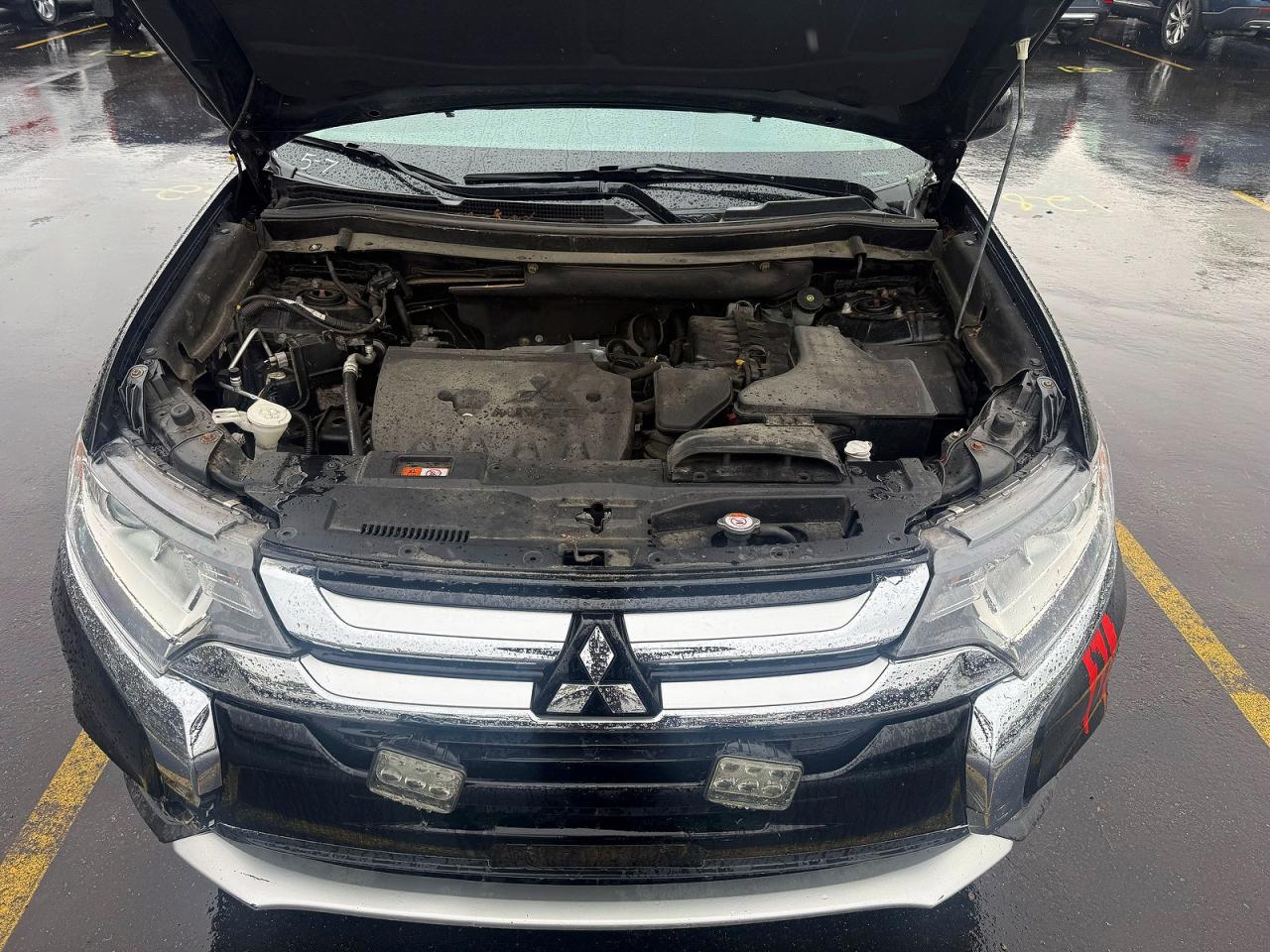 Mitsubishi Outlander Es