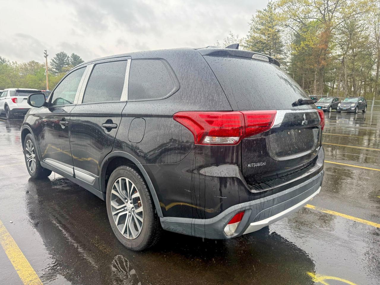 Mitsubishi Outlander Es