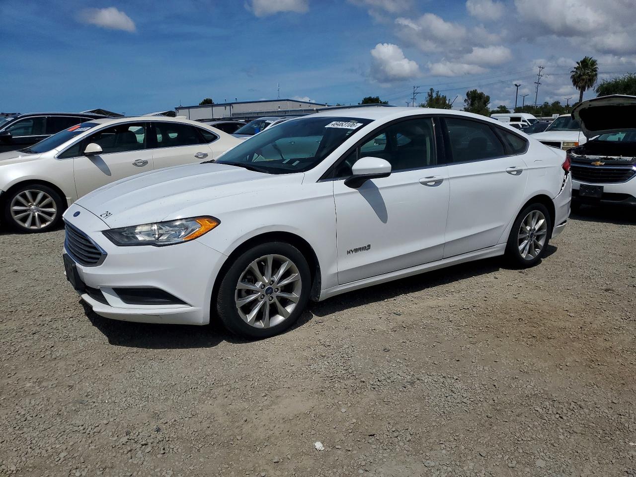 Salvage Ford Fusion Image