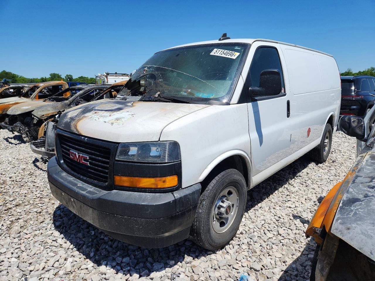 Salvage GMC Savana Image