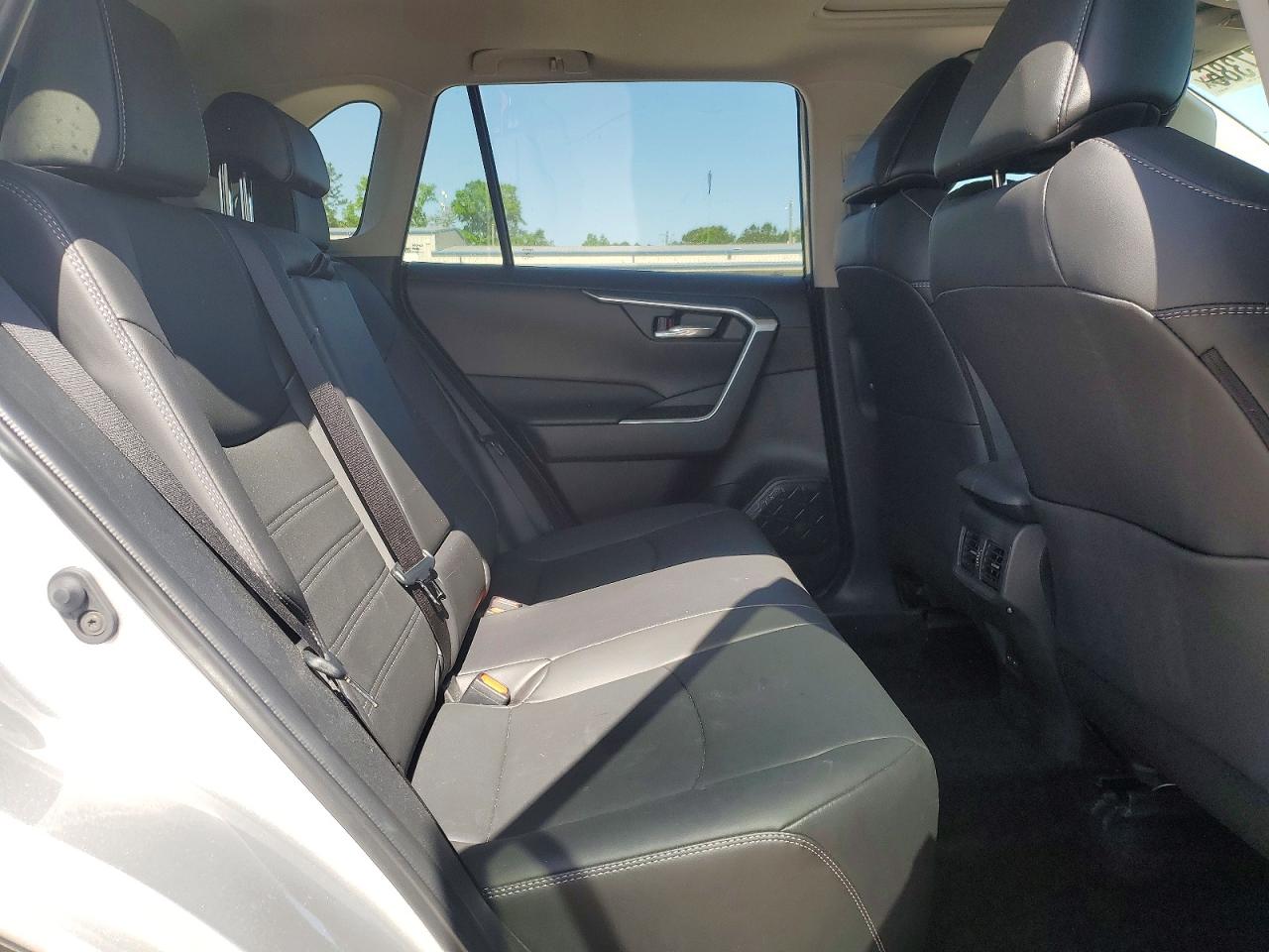 Toyota RAV4 Xle Premium