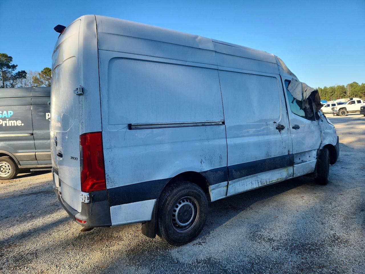 Mercedes-Benz Sprinter 2500