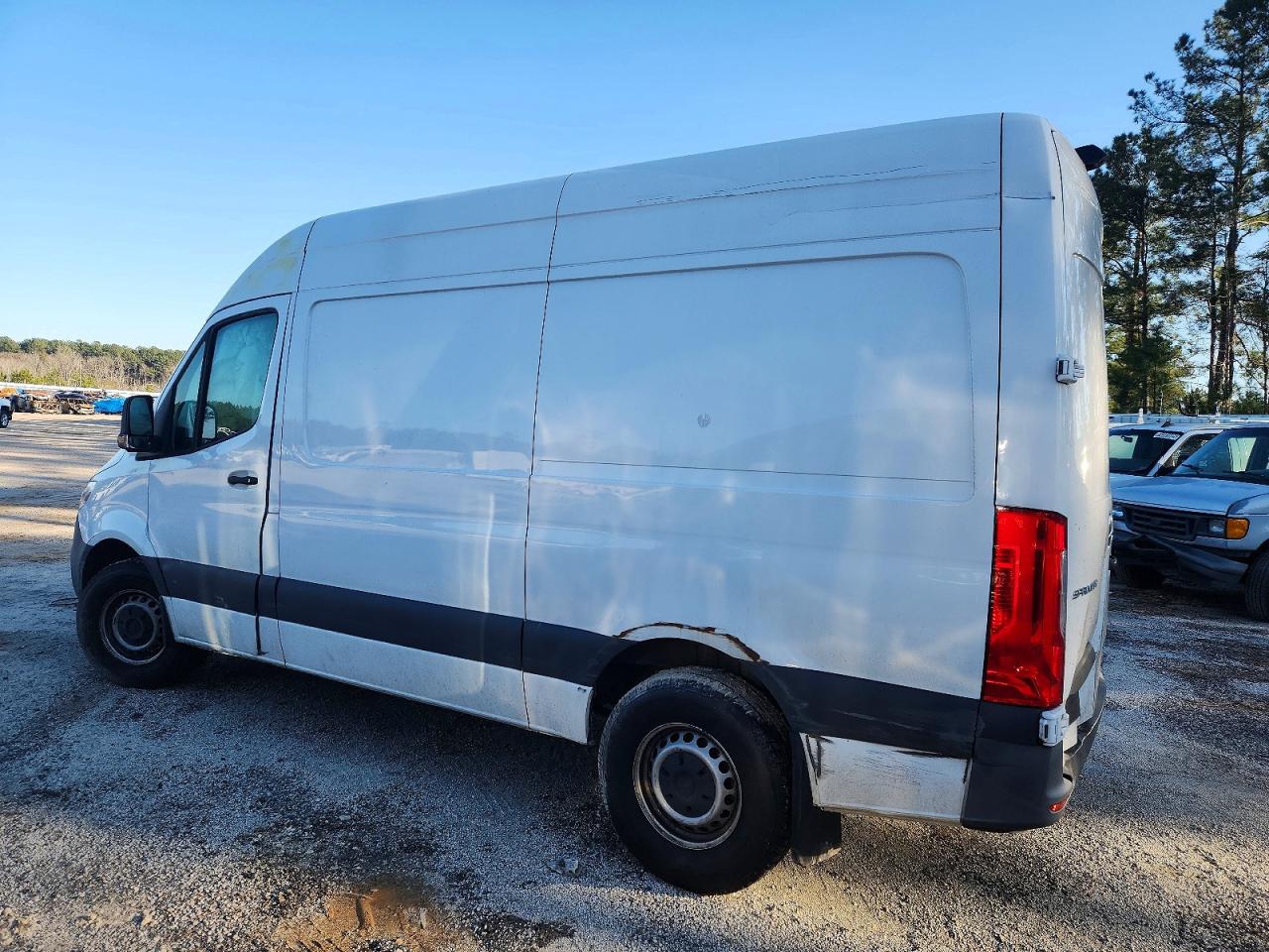 Mercedes-Benz Sprinter 2500