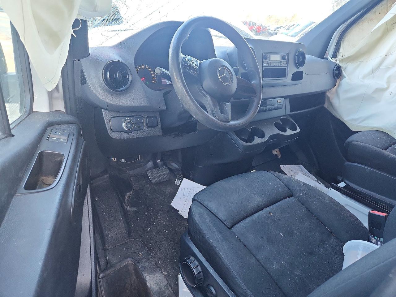 Mercedes-Benz Sprinter 2500