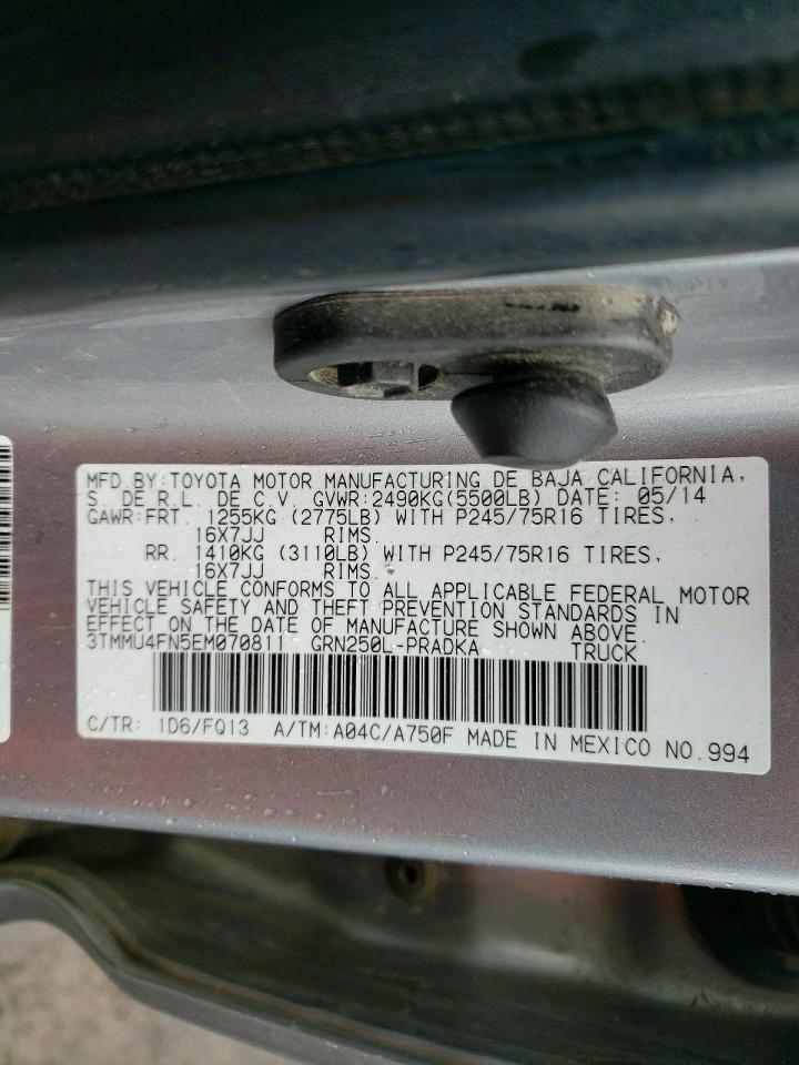 Toyota Tacoma V6