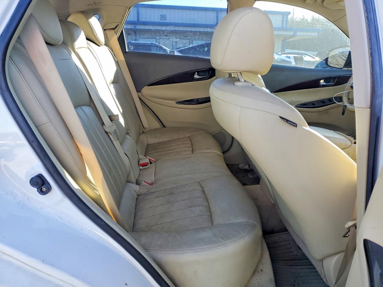 INFINITI Ex Base