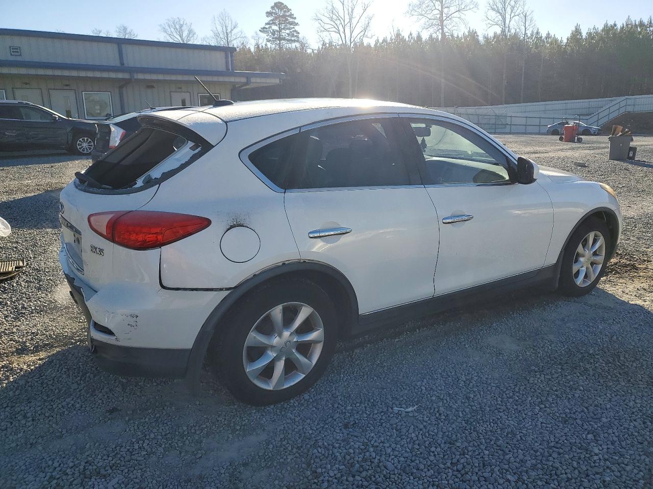 INFINITI Ex Base