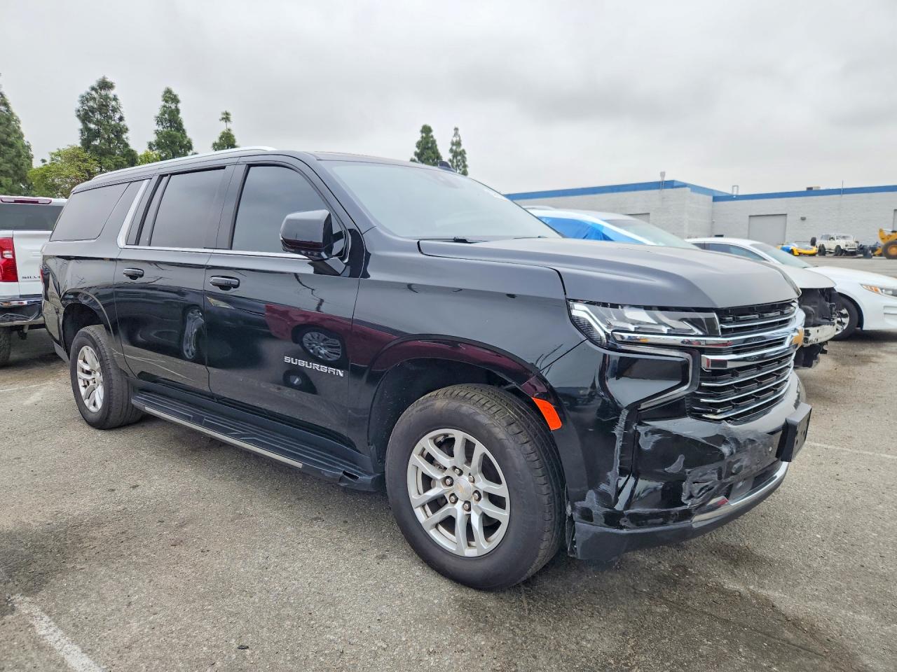 Chevrolet Suburban C1500 Lt