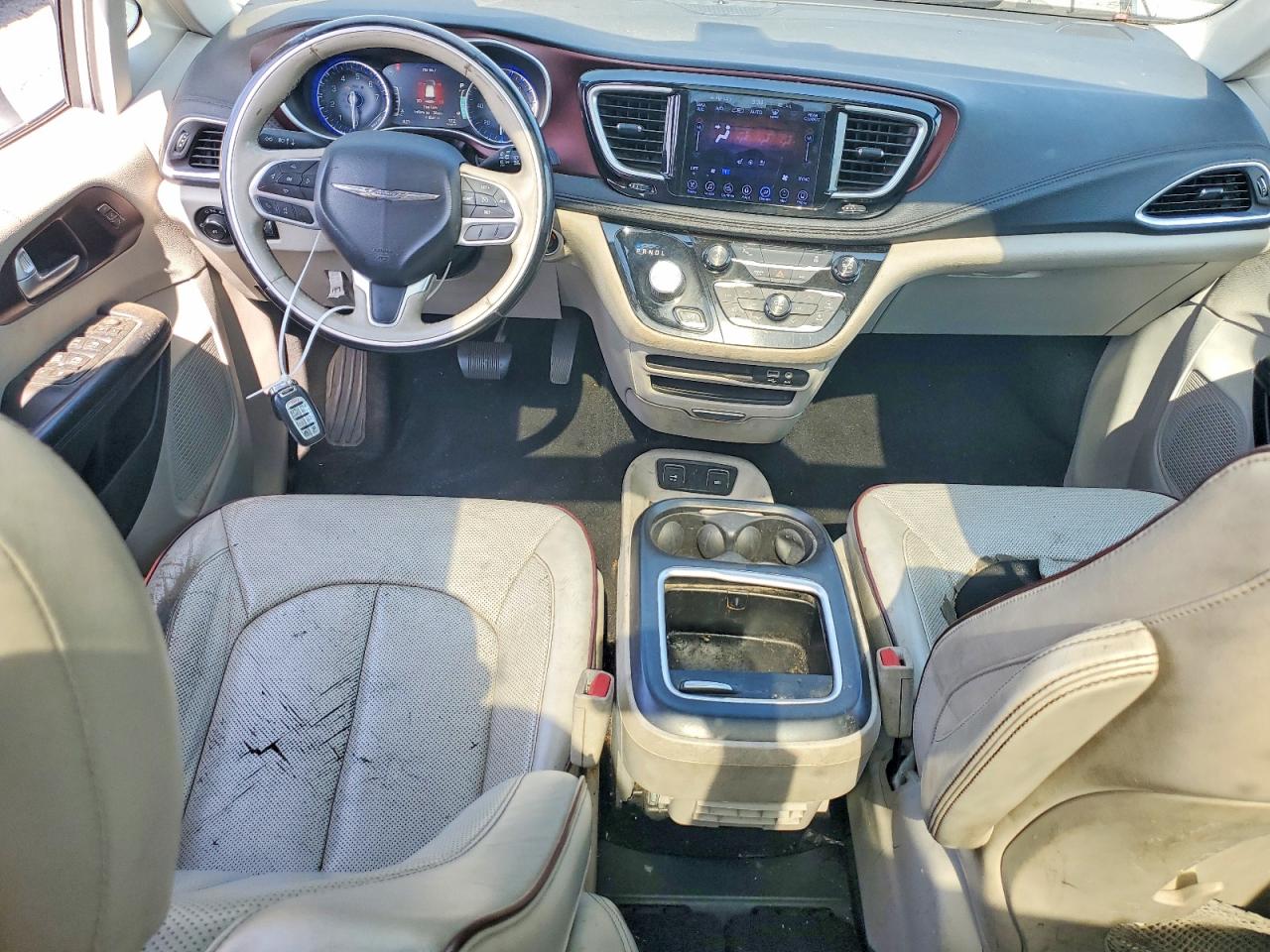 Chrysler Pacifica Limited