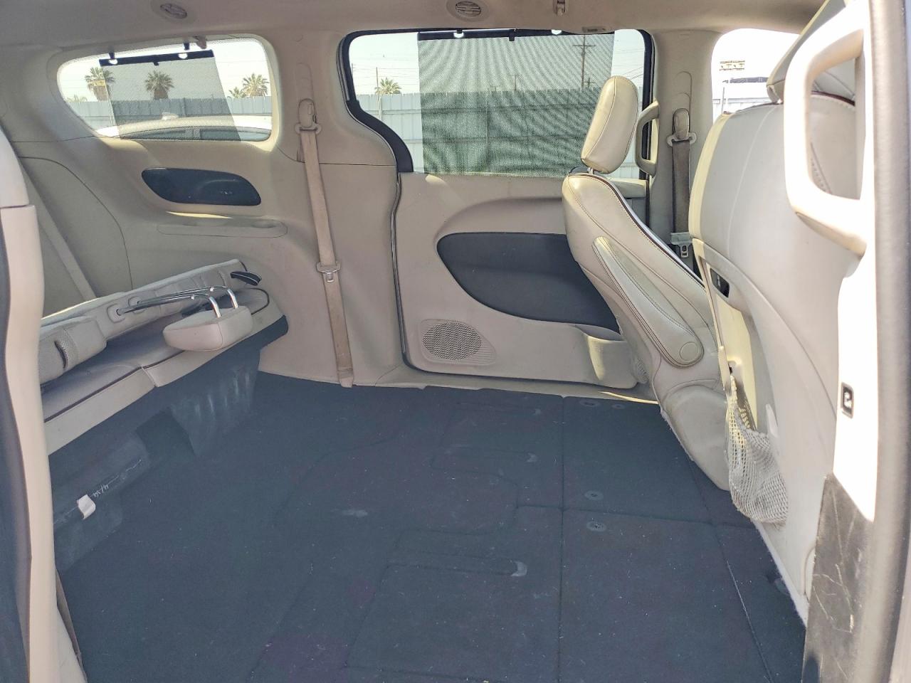 Chrysler Pacifica Limited