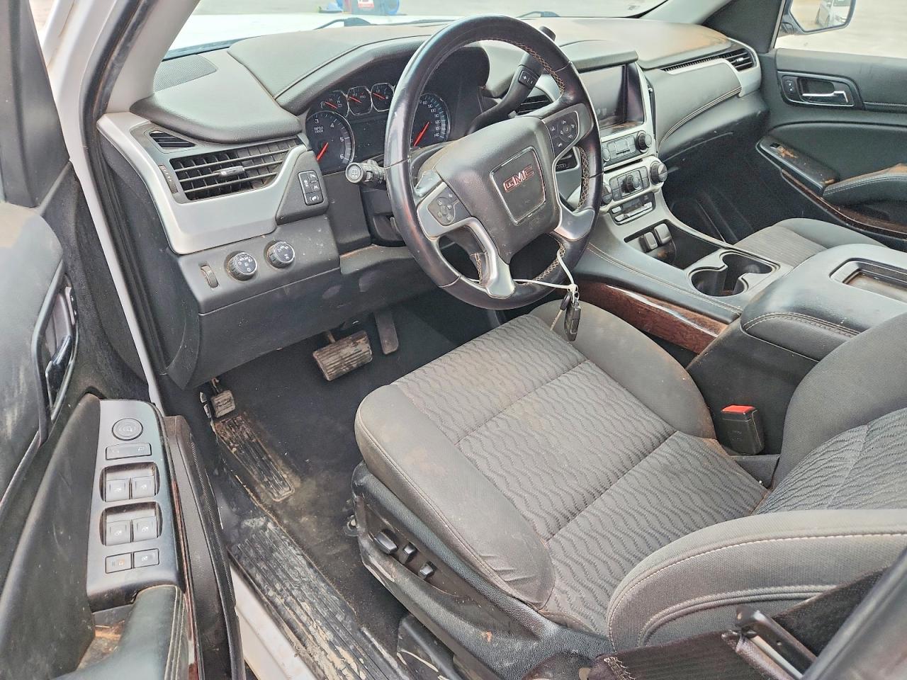 GMC Yukon K1500 Sle
