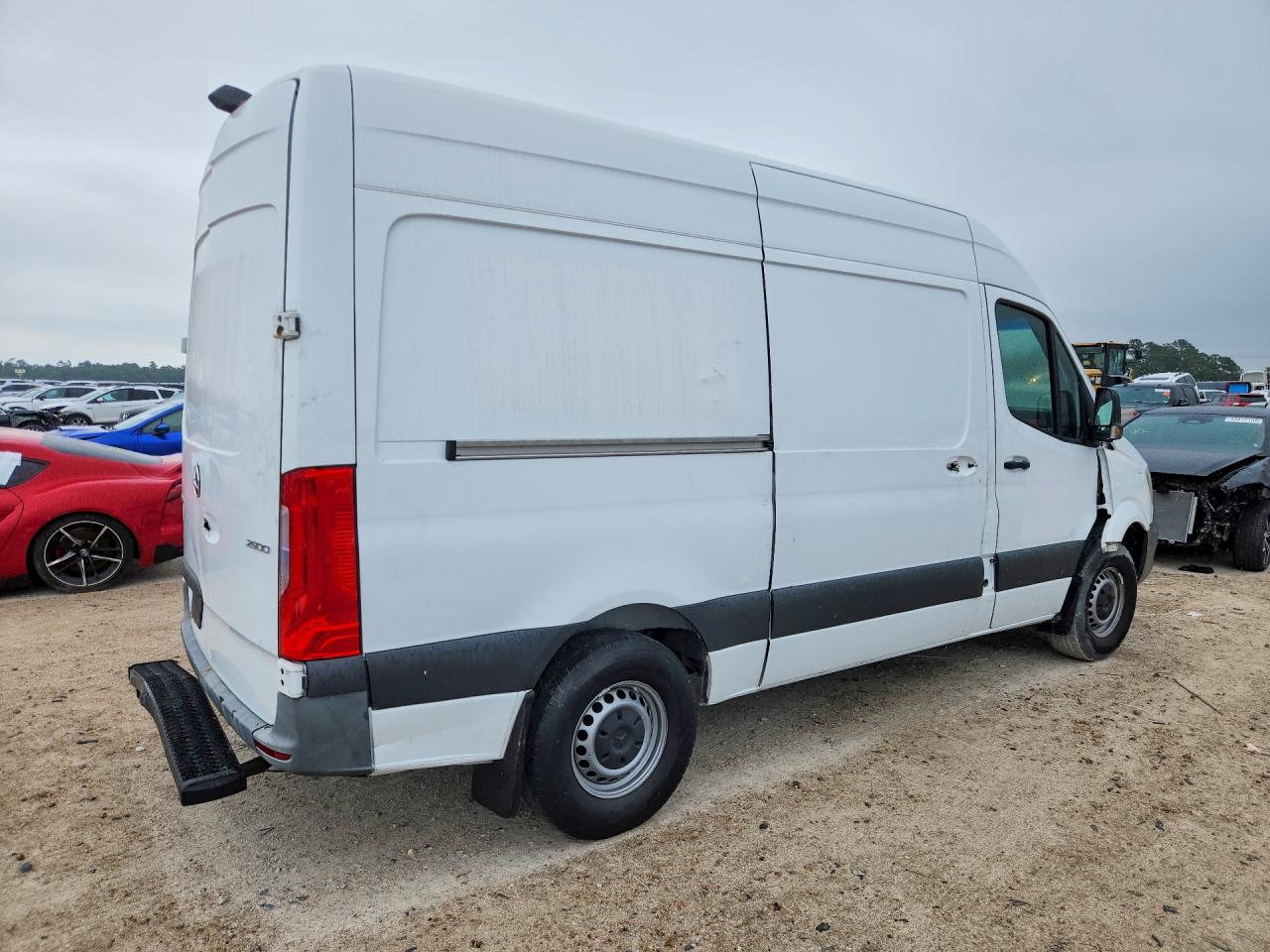 Mercedes-Benz Sprinter 2500