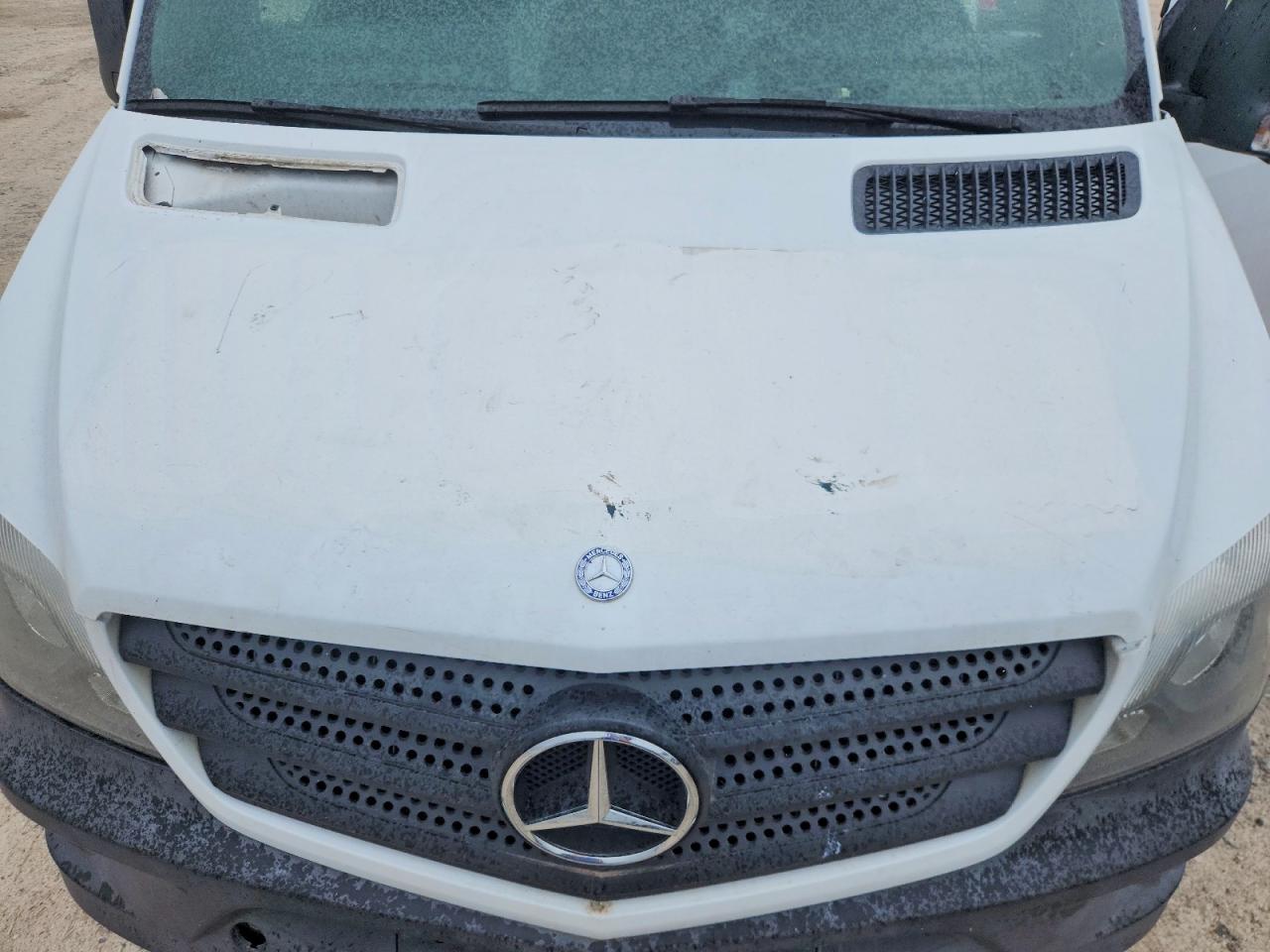Mercedes-Benz Sprinter 2500